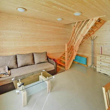 Comfortable Homes Close To The